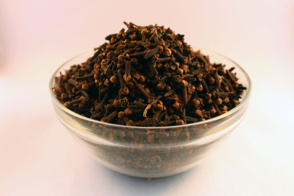 Cloves - Image 2