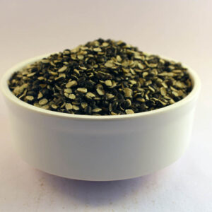 Urad Dal (Chilka)/Split Black Gram (With Skin)